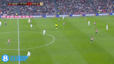 库里空砍31分再创新历史，勇士惨败暴露两大短板亟需交易补强