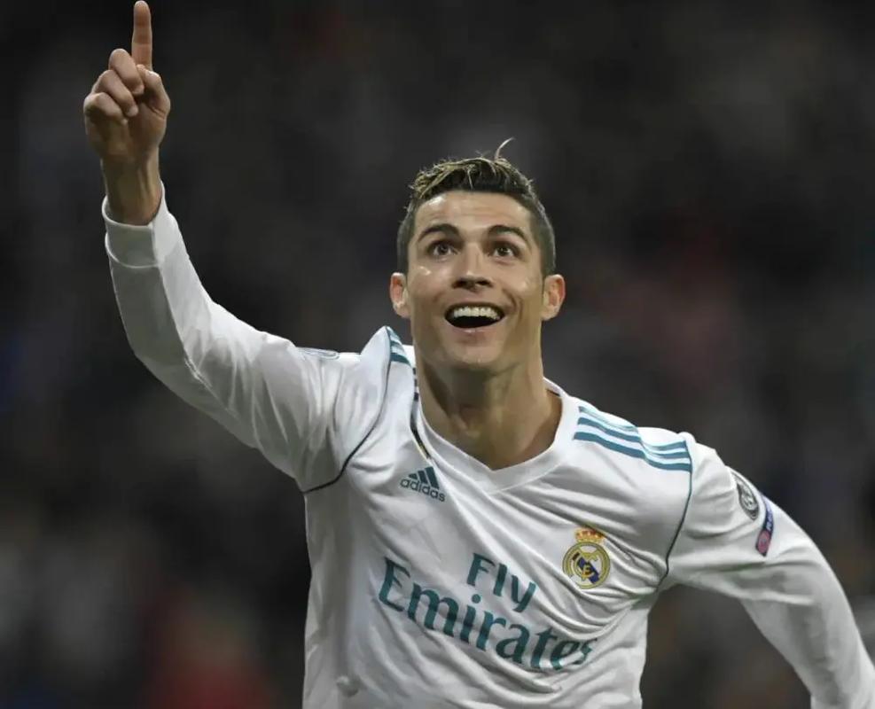 技术演进剖析：移动PvP射击游戏《战争机器人》十年发展史